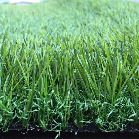 Kommerzieller Kunstrasen aus starkem Garn, wasserfest, UV-beständig, kommerzieller Kunstrasen